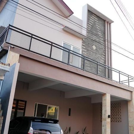 Wangi Homestay Banyuwangi  Bagian luar foto